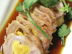 咸蛋黄鸭卷-马虎风味菜馆(王府园小区店)