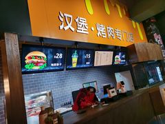 -泉城欧乐堡海洋极地世界