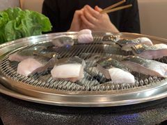 -围炉肉舍•炭烤活鳗•丹东海鲜烤肉(步行街店)