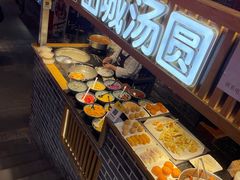 -八一好吃街·高品美食广场