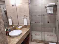 -肇庆国际大酒店(七星岩星湖景区店)