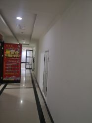 -HG美发设计沙龙