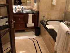 -广州富力丽思卡尔顿酒店