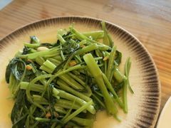 -三姐妹·海鲜大排档