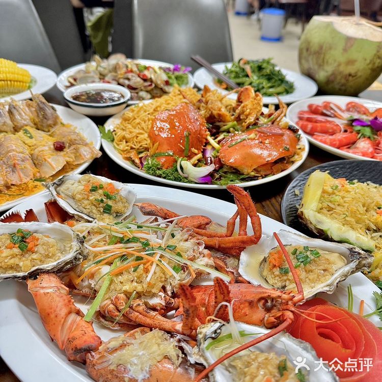 老三亚人都懂这家！！正宗又便宜大排档✅