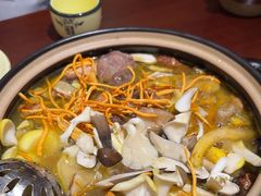 -菌之家·专业纯野生菌火锅·特色炒菌