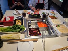 -海底捞火锅(威高广场店)