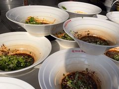 -钟方模白家肥肠粉(春熙店)