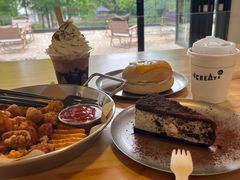 -J Create城市露营咖啡·简餐·宠物(上海动物园店)