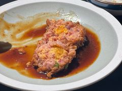 咸蛋黄狮子头-梅飞酒家(桑园路店)