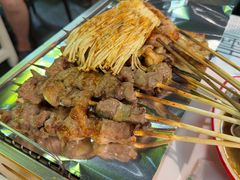 -云晓光头烧烤吧(德平路店)