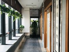 -秦汉胡同书法国画古筝围棋书院(漕宝日月光分馆)