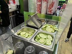 -柠檬向右(宝杨宝龙店)