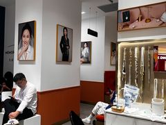 -海马体照相馆(万菱汇店)