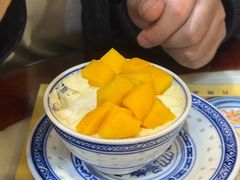 -广信牛奶甜品世家(台东店)