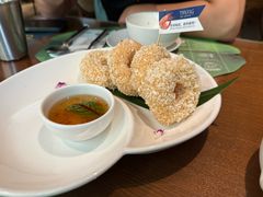 炸虾饼配泰国梅子酱-帕蓝·暹罗料理(大学路店)