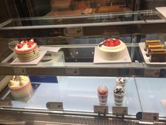 -巴黎贝甜(华堂新辰汇店)