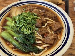 -醉牛腩·面小馆