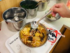 -爱民螺蛳粉(梧州国泰广场店)