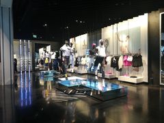 -NIKE品牌体验店(南京东路店)