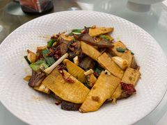 -饭怕鱼·黄焖鲟龙鱼(湖大店)