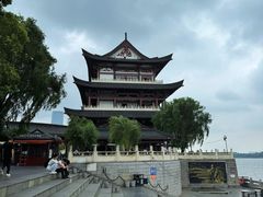 -杜甫江阁