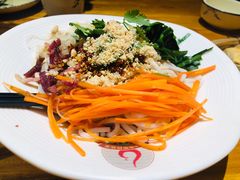 老滇凉米线-老滇山寨•云南特色菜•地方菜•民族风情歌舞表演(金碧店)