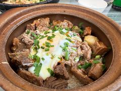 -容里煲仔饭(利丰北路店)