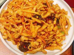 鱼香肉丝-老昌春饼(中央大街店)