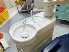 -上海仁爱医院口腔科 · 种植