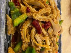 -维吾尔餐厅(宜山路店)