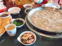 -老来福·非遗酸汤兔(凯旋路店)