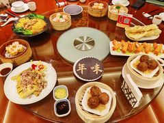 -广州中心皇冠假日酒店·百粤楼