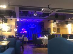-莉莉家的音乐花园餐吧(航空路店)