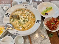 -渔语鱼新川菜Bistro(万象天地店)