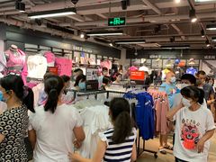 -NIKE上海青浦优选体验店