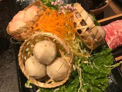 -湊湊火锅·茶憩(新中关购物中心店)