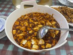 麻婆豆腐-八次方密云水库鱼粘卷子·熏鸽子·农家菜