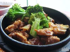 啫啫排骨-72街红烧排骨饭(海珠丽影广场店)