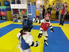 -哈喽实战跆拳道·跳绳·体能(慈云寺馆)