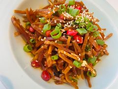 -红樱桃·欢乐餐厅(太原里店)