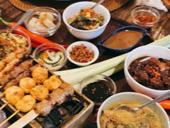 -DiAtas by Art Cafe Bumbu Bali