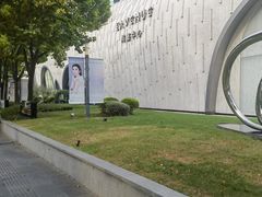 -上海尚嘉中心