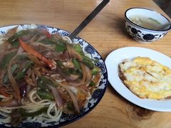 -陇上全荟兰州传统牛肉面(延吉路店)