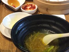 -新梅华·茶点餐厅(欧尚店)