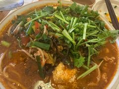 -粉八·云南米线·建水烧烤(常熟路店)
