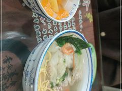 -长人馄饨铺(解放街店)