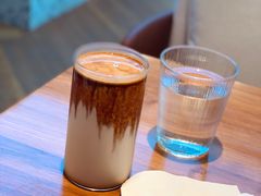 -Line 咖啡(石厦花园店)