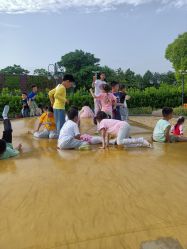 -季高兔窝窝亲子园(上海薰衣草公园店)