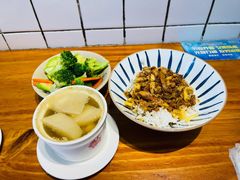 卤肉饭套餐-红猪卤肉饭(大西洋美食城店)